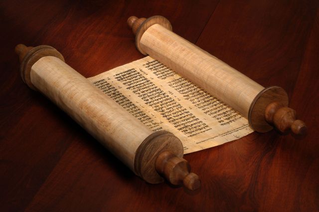 torah_scroll