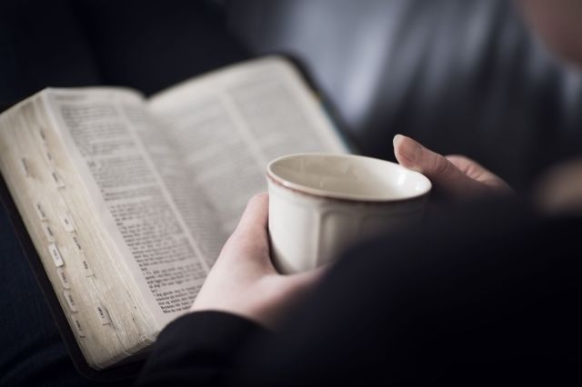 bible reading cup